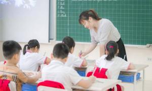 Năm 2025, giáo viên có bắt buộc phải trực hè không? Nếu trực hè sẽ được hưởng chế độ gì?