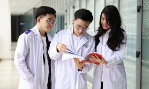 Các ngành tại trường y, dược trên cả nước không xét môn Hóa, Sinh năm 2025
