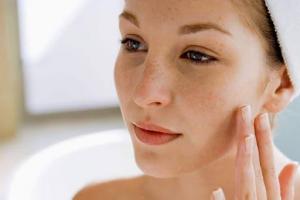 Khám da liễu định kỳ – Bí quyết để sở hữu một làn da mạnh khỏe mạnh dài lâu