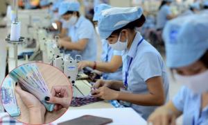 Mới nhất hiện nay: Chi tiết mức lương tối thiểu của TP.HCM và Hà Nội