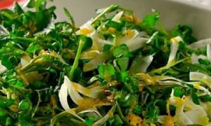 Ngôi vương rau xanh thuộc về loại rau rẻ tiền ở chợ Việt, được CDC Mỹ vinh danh là 'tốt nhất thế giới'