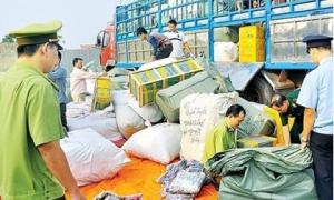Tăng mức phạt buôn lậu, gian lận thương mại và hàng giả để siết kỷ cương thị trường 