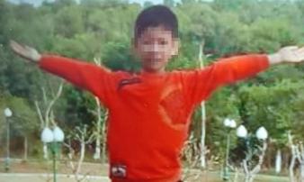 Vết nứt trên hộp sọ tố cáo nguyên nhân cái chết oan khuất của cháu bé? Vết nứt trên hộp sọ tố cáo nguyên nhân cái chết oan khuất của cháu bé?