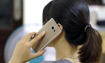 Sau cuộc điện thoại 'xưng' trực ban hình sự CA Hà Nội, nữ đại gia ở Sài Gòn báo mất gần 1 tỷ đồng Sau cuộc điện thoại 'xưng' trực ban hình sự CA Hà Nội, nữ đại gia ở Sài Gòn báo mất gần 1 tỷ đồng