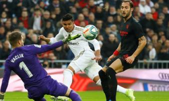 Real chiếm ngôi đầu La Liga sau khi thắng Sevilla Real chiếm ngôi đầu La Liga sau khi thắng Sevilla