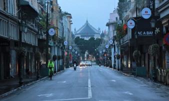 Hình ảnh mơ mộng của Hà Nội vào sáng mùng 1 Tết Hình ảnh mơ mộng của Hà Nội vào sáng mùng 1 Tết