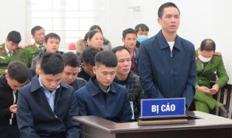 Lĩnh án tử hình, kẻ sát nhân bật khóc khi nhắc về mẹ Lĩnh án tử hình, kẻ sát nhân bật khóc khi nhắc về mẹ