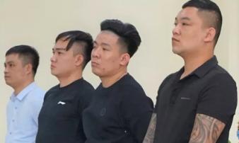 Kẻ cầm đầu băng tín dụng đen tra tấn người như thời trung cổ bình thản, cười nói tại tòa Kẻ cầm đầu băng tín dụng đen tra tấn người như thời trung cổ bình thản, cười nói tại tòa