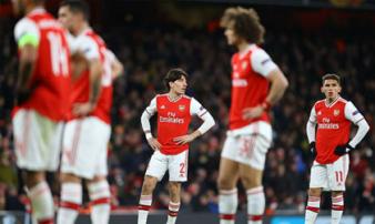 Để thua Olympiacos, Pháo thủ ngậm ngùi chia tay Europa League Để thua Olympiacos, Pháo thủ ngậm ngùi chia tay Europa League