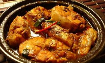 Đầu bếp nổi tiếng tiết lộ bí quyết kho cá chuẩn ngon, chắc thịt mà không sợ tanh Đầu bếp nổi tiếng tiết lộ bí quyết kho cá chuẩn ngon, chắc thịt mà không sợ tanh