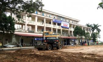 Hà Nội thi công bệnh viện dã chiến trong 7 ngày để điều trị bệnh nhân Covid-19 Hà Nội thi công bệnh viện dã chiến trong 7 ngày để điều trị bệnh nhân Covid-19