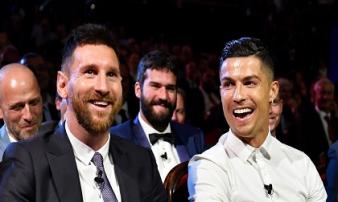 Ronaldo, Messi có xứng đáng vào top 10 cầu thủ vĩ đại nhất? Ronaldo, Messi có xứng đáng vào top 10 cầu thủ vĩ đại nhất?