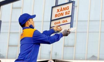 Giá xăng xuống thấp nhất 11 năm Giá xăng xuống thấp nhất 11 năm