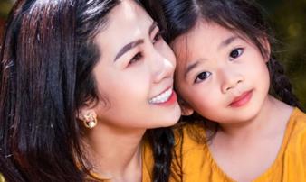 Xót xa với lời con gái Mai Phương hỏi ba:' Ba ơi, mẹ ngủ khi nào thức dậy?' Xót xa với lời con gái Mai Phương hỏi ba:' Ba ơi, mẹ ngủ khi nào thức dậy?'