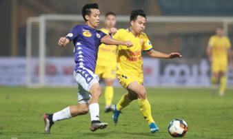 V.League chỉ còn một đội xuống hạng, trở lại vào ngày 5/6 V.League chỉ còn một đội xuống hạng, trở lại vào ngày 5/6