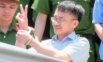 Vụ án gian lận điểm thi THPT: Cựu thượng tá công an nói sẽ kêu oan tới đời con cháu Vụ án gian lận điểm thi THPT: Cựu thượng tá công an nói sẽ kêu oan tới đời con cháu