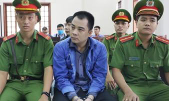 Xét xử Giang '36' và đàn em vây xe chở cán bộ công an Xét xử Giang '36' và đàn em vây xe chở cán bộ công an