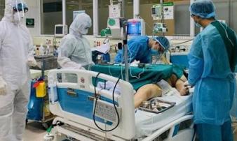 Tin mới nhất về phi công người Anh: Phổi hồi phục 20%, chuẩn bị chuyển viện Tin mới nhất về phi công người Anh: Phổi hồi phục 20%, chuẩn bị chuyển viện
