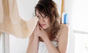 4 việc tuyệt đối không được làm khi vừa đi nắng về nếu không muốn rước bệnh vào người 4 việc tuyệt đối không được làm khi vừa đi nắng về nếu không muốn rước bệnh vào người