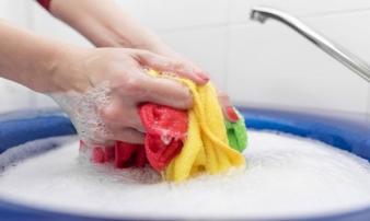 Bác sĩ cảnh báo: Mẹ và con gái thân thiết đến mấy cũng không được dùng chung 4 món đồ Bác sĩ cảnh báo: Mẹ và con gái thân thiết đến mấy cũng không được dùng chung 4 món đồ