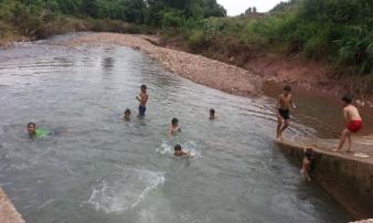 Cẩn thận 101 nguyên nhân gây thương vong cho trẻ ngày hè Cẩn thận 101 nguyên nhân gây thương vong cho trẻ ngày hè