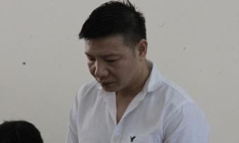 Đâm chết bạn vì bị chụp hình đi 'bia ôm' gửi cho vợ, thanh niên lĩnh 14 năm tù Đâm chết bạn vì bị chụp hình đi 'bia ôm' gửi cho vợ, thanh niên lĩnh 14 năm tù