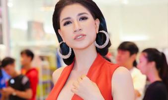 Trang Trần gây sốc khi bày tỏ quan điểm hôn nhân: 'Phụ nữ chỉ biết chăm chồng, chăm con là ngu' Trang Trần gây sốc khi bày tỏ quan điểm hôn nhân: 'Phụ nữ chỉ biết chăm chồng, chăm con là ngu'
