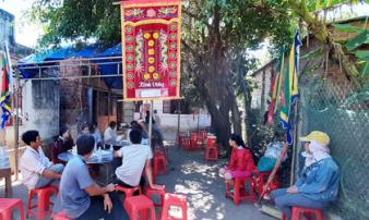 Gia cảnh đáng thương của thợ xây bị đâm tử vong trong lúc can ngăn đòi nợ Gia cảnh đáng thương của thợ xây bị đâm tử vong trong lúc can ngăn đòi nợ