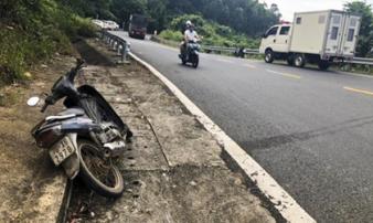 Kẻ sát nhân vượt ngục bán điện thoại lấy tiền trốn truy nã Kẻ sát nhân vượt ngục bán điện thoại lấy tiền trốn truy nã