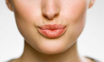 Phụ nữ sở hữu 5 tướng miệng “xảo hoạt” tán của, cả đời đời nghèo khổ, sống cô đơn một mình Phụ nữ sở hữu 5 tướng miệng “xảo hoạt” tán của, cả đời đời nghèo khổ, sống cô đơn một mình