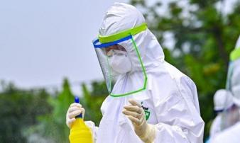 Thêm một ca mắc Covid-19 mới về từ Nga, cách ly ngay sau nhập cảnh Thêm một ca mắc Covid-19 mới về từ Nga, cách ly ngay sau nhập cảnh
