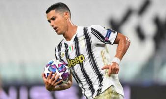 Ronaldo lập cú đúp nhưng vẫn không thể 'gánh' Juventus vào tứ kết Ronaldo lập cú đúp nhưng vẫn không thể 'gánh' Juventus vào tứ kết