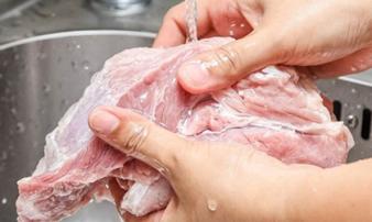 4 đồ vật trong bếp chứa cả đống vi khuẩn bẩn hơn cả bồn cầu, nhất là loại thứ 2 4 đồ vật trong bếp chứa cả đống vi khuẩn bẩn hơn cả bồn cầu, nhất là loại thứ 2