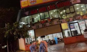 Hà Nội thông báo khẩn, tìm kiếm những người từng đến quán bia Lộc Vừng Hà Nội thông báo khẩn, tìm kiếm những người từng đến quán bia Lộc Vừng