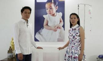 Thái Lan: Cha mẹ đông lạnh não con gái 3 tuổi chờ hồi sinh Thái Lan: Cha mẹ đông lạnh não con gái 3 tuổi chờ hồi sinh