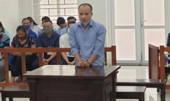 Trả giá của hung thủ sát hại người phụ nữ ở vườn hoa Hà Đông Trả giá của hung thủ sát hại người phụ nữ ở vườn hoa Hà Đông