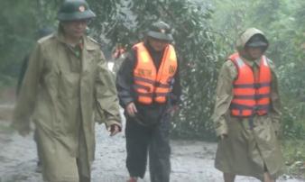 Xúc động những hình ảnh cuối cùng của 13 chiến sĩ hy sinh tại Tiểu khu 67: Cùng quây quần bên bếp lửa để hong khô áo, sưởi ấm và bàn bạc công việc Xúc động những hình ảnh cuối cùng của 13 chiến sĩ hy sinh tại Tiểu khu 67: Cùng quây quần bên bếp lửa để hong khô áo, sưởi ấm và bàn bạc công việc