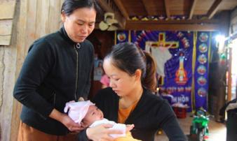 'Góa phụ Rào Trăng 3' bị chiếm đoạt 100 triệu đồng tiền người dân hỗ trợ 'Góa phụ Rào Trăng 3' bị chiếm đoạt 100 triệu đồng tiền người dân hỗ trợ