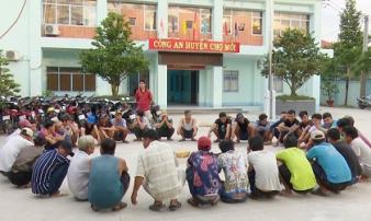 Bắt 36 người đá gà ăn tiền Bắt 36 người đá gà ăn tiền