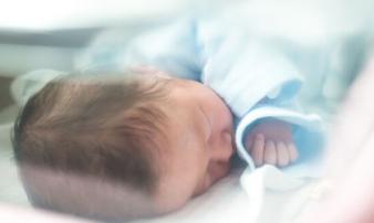 Người phụ nữ nhẫn tâm bỏ rơi đứa con 4 tháng tuổi vì bé nhiễm Covid-19 Người phụ nữ nhẫn tâm bỏ rơi đứa con 4 tháng tuổi vì bé nhiễm Covid-19