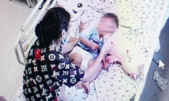 Bé trai ở TP.HCM mắc Covid-19 có nồng độ virus rất cao Bé trai ở TP.HCM mắc Covid-19 có nồng độ virus rất cao