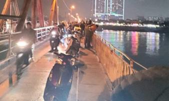 Hà Nội: Người phụ nữ để lại giấy siêu âm thai rồi nhảy cầu Long Biên tự tử Hà Nội: Người phụ nữ để lại giấy siêu âm thai rồi nhảy cầu Long Biên tự tử