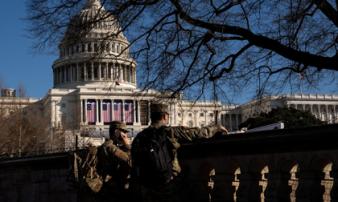 Mỹ bắt đối tượng mang theo súng và 500 viên đạn tại thủ đô Washington DC Mỹ bắt đối tượng mang theo súng và 500 viên đạn tại thủ đô Washington DC