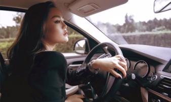 Ái nữ nhà tỷ phú Trần Bá Dương: Quý cô độc thân hấp dẫn của làng thời trang, cuộc sống tuổi 30 ngập tràn sang chảnh Ái nữ nhà tỷ phú Trần Bá Dương: Quý cô độc thân hấp dẫn của làng thời trang, cuộc sống tuổi 30 ngập tràn sang chảnh
