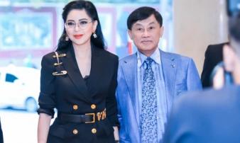 Ngọc nữ khiến “vua hàng hiệu” say đắm, bắt máy bay theo đuổi, vé lấp đầy cả căn phòng Ngọc nữ khiến “vua hàng hiệu” say đắm, bắt máy bay theo đuổi, vé lấp đầy cả căn phòng