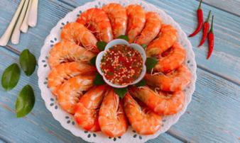 Luộc tôm kị nhất là cho thẳng vào nồi, cứ làm theo cách này tôm ngọt thơm gấp nhiều lần Luộc tôm kị nhất là cho thẳng vào nồi, cứ làm theo cách này tôm ngọt thơm gấp nhiều lần