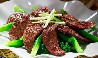 Công thức làm gan lợn sốt tỏi thơm ngon, ngửi thôi cũng đã thèm rồi Công thức làm gan lợn sốt tỏi thơm ngon, ngửi thôi cũng đã thèm rồi
