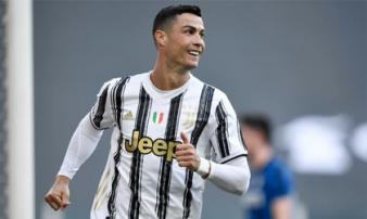 Ronaldo 'nổ súng' níu kéo hi vọng cho Juventus; Chelsea mất chức vô địch vào tay Leicester Ronaldo 'nổ súng' níu kéo hi vọng cho Juventus; Chelsea mất chức vô địch vào tay Leicester