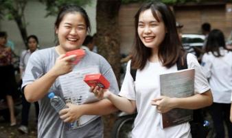 Học sinh cuối cấp của Hà Nội đã hoàn thành năm học 2020-2021 Học sinh cuối cấp của Hà Nội đã hoàn thành năm học 2020-2021