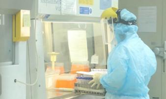 Hà Nội: 2 mẹ con tại Đông Anh dương tính SARS-CoV-2 Hà Nội: 2 mẹ con tại Đông Anh dương tính SARS-CoV-2